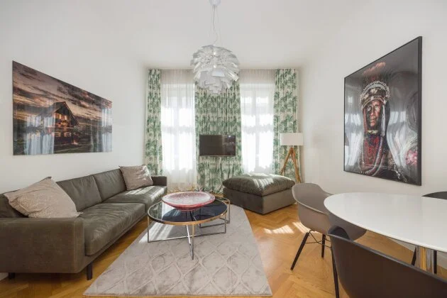 Altbau-Eleganz mit modernem Luxus – 3 Zimmer in 1190 Wien